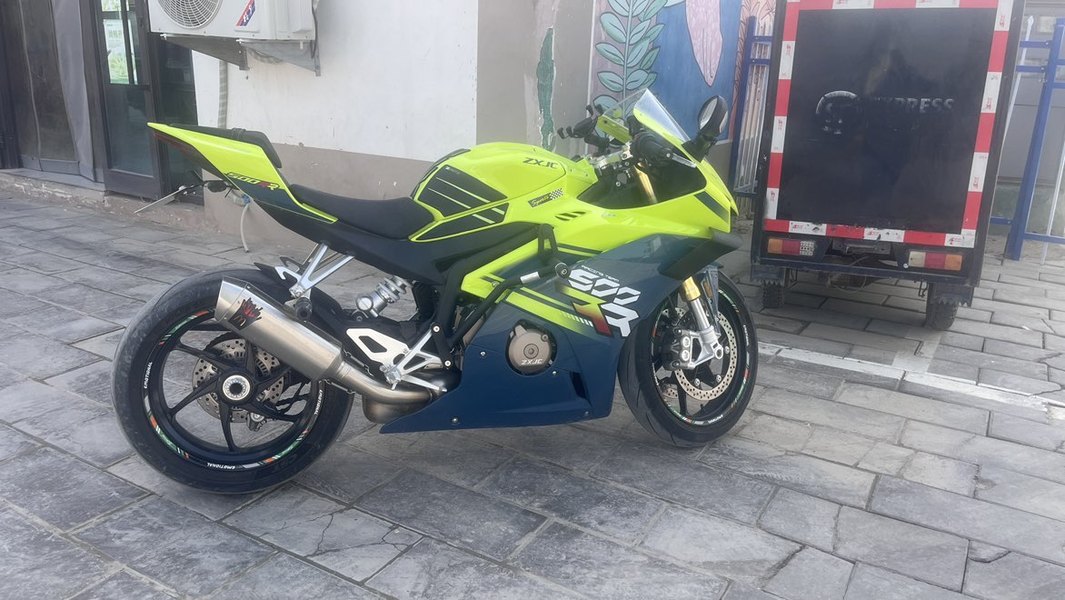 二手张雪机车500RR
