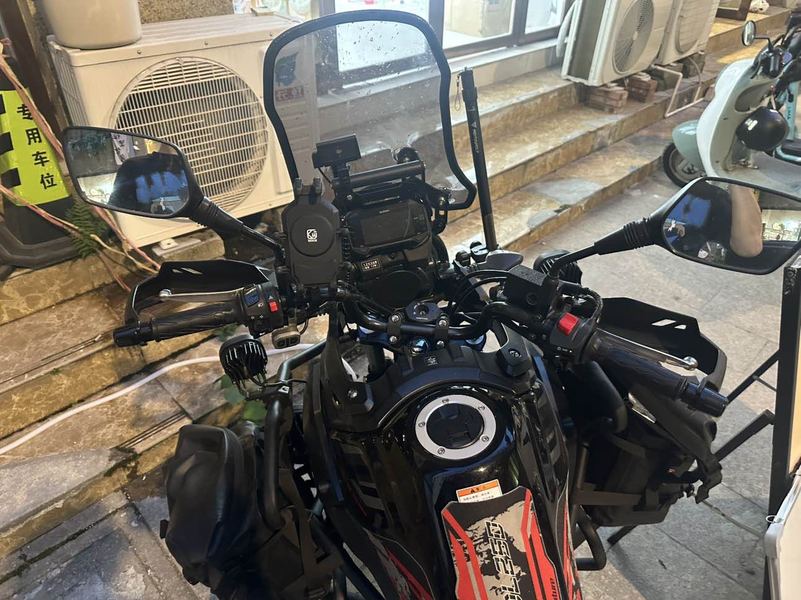 二手豪爵铃木DL250