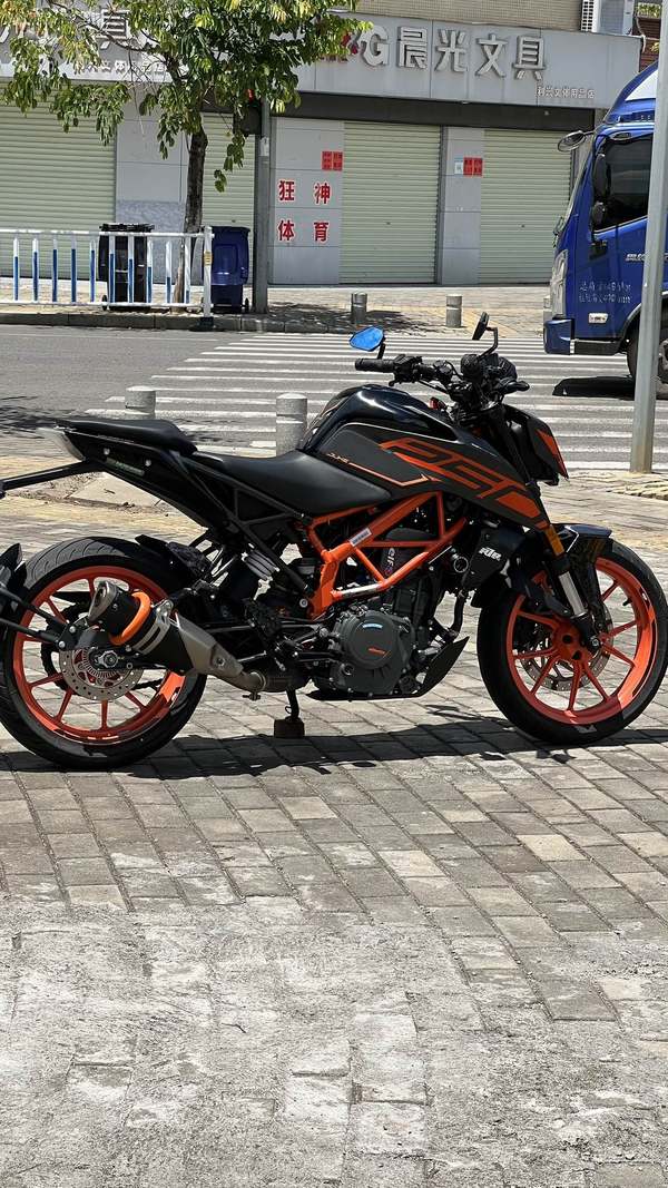 二手KTMR2R250 Duke