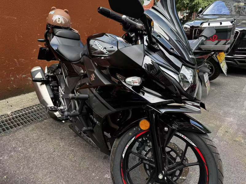二手豪爵铃木GSX250R