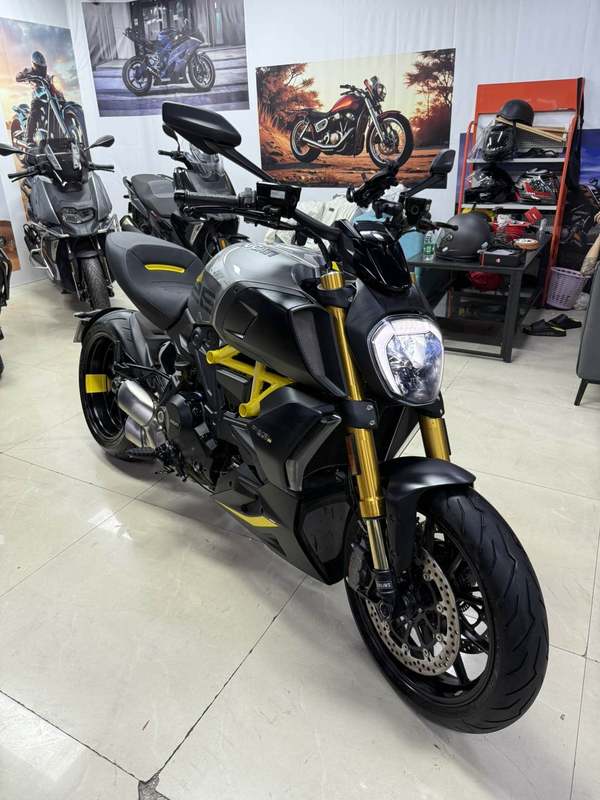 二手杜卡迪Diavel 