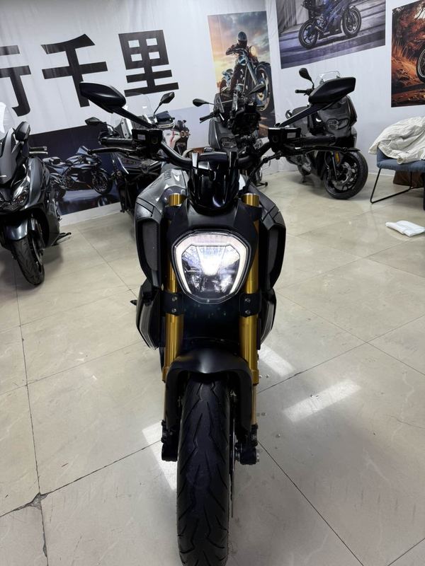 二手杜卡迪Diavel 