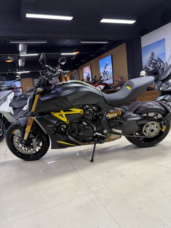 二手杜卡迪Diavel 