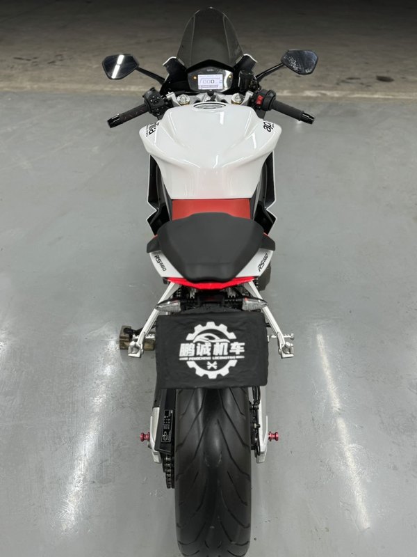 二手阿普利亚RS 660 