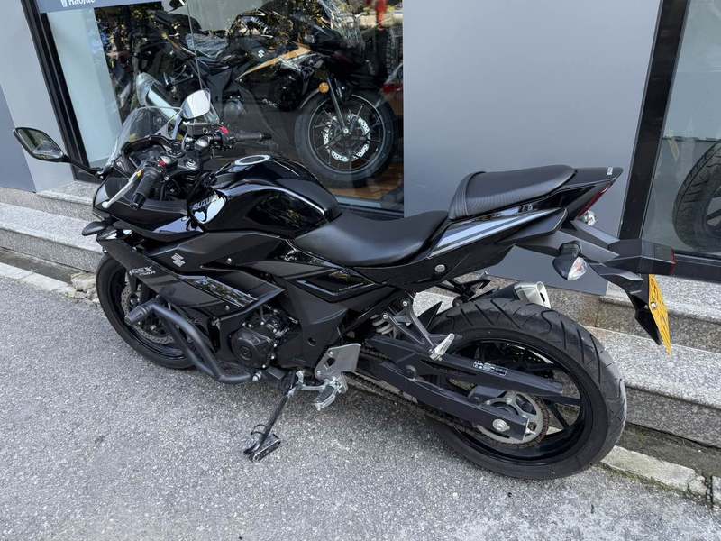 二手豪爵铃木GSX250R