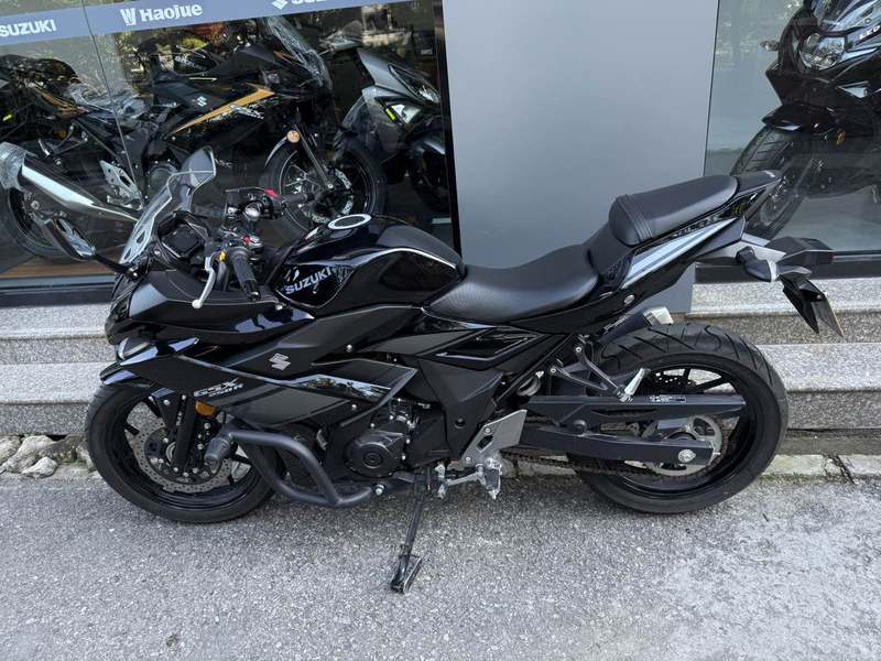 二手豪爵铃木GSX250R