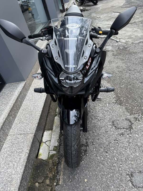 二手豪爵铃木GSX250R