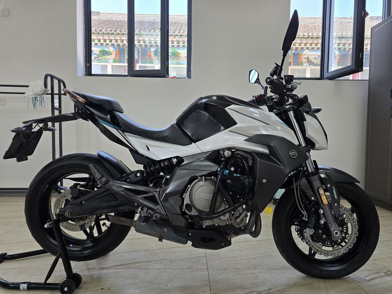 二手春风650NK