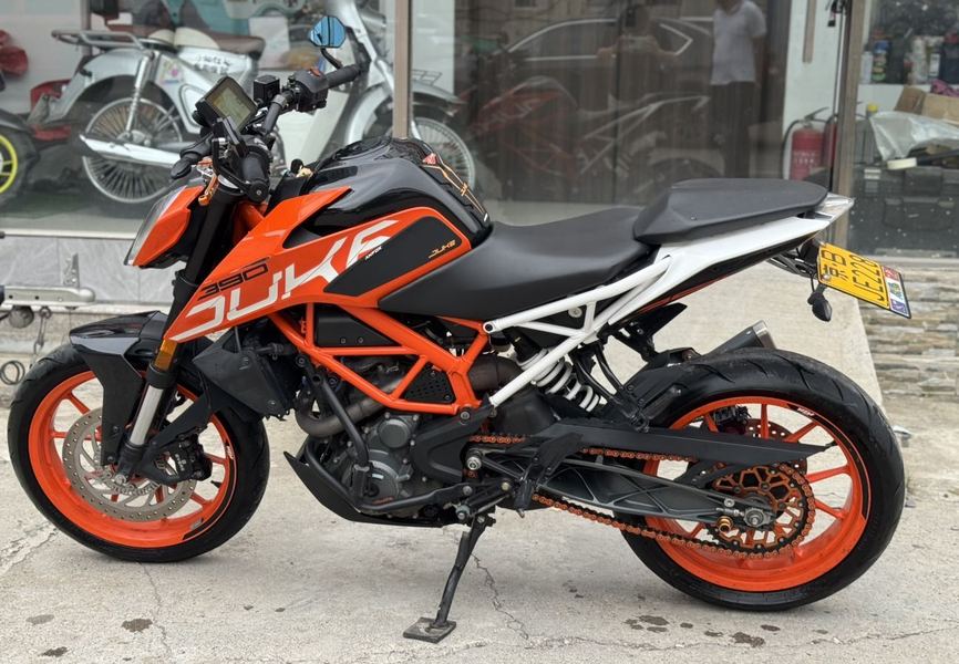 二手KTMR2R390 Duke