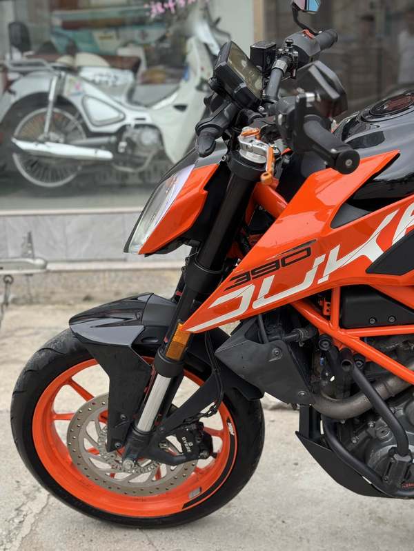 二手KTMR2R390 Duke