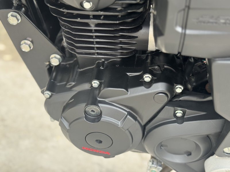 二手五羊本田CB190R 暴锋眼