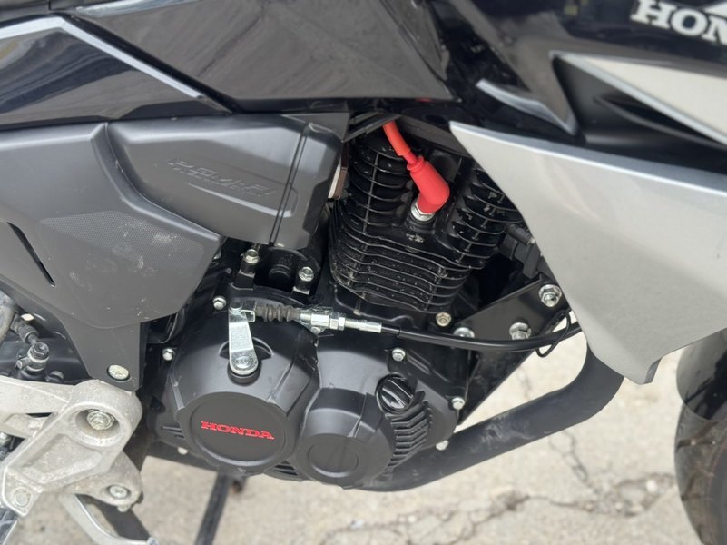 二手五羊本田CB190R 暴锋眼