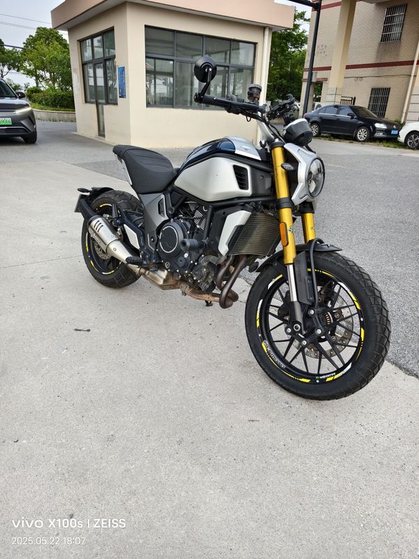 二手春风700CL-X