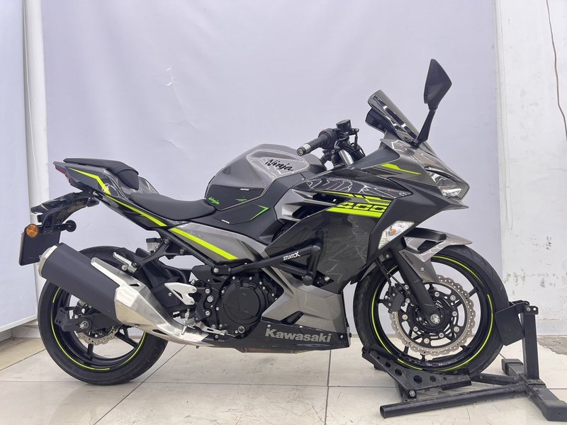 二手川崎Ninja 400
