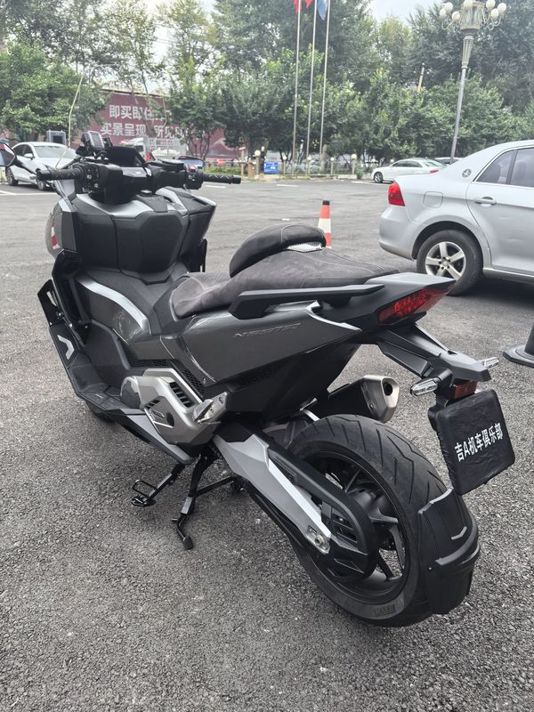 二手本田NSS750