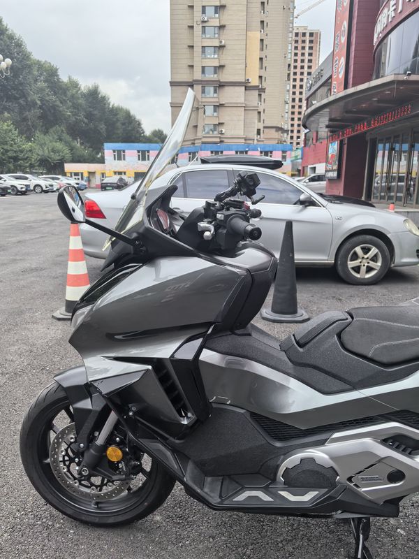 二手本田NSS750