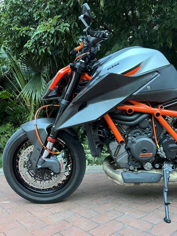 二手KTMR2R1290 Super Duke