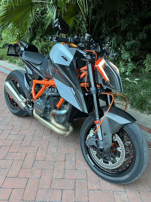 二手KTMR2R1290 Super Duke