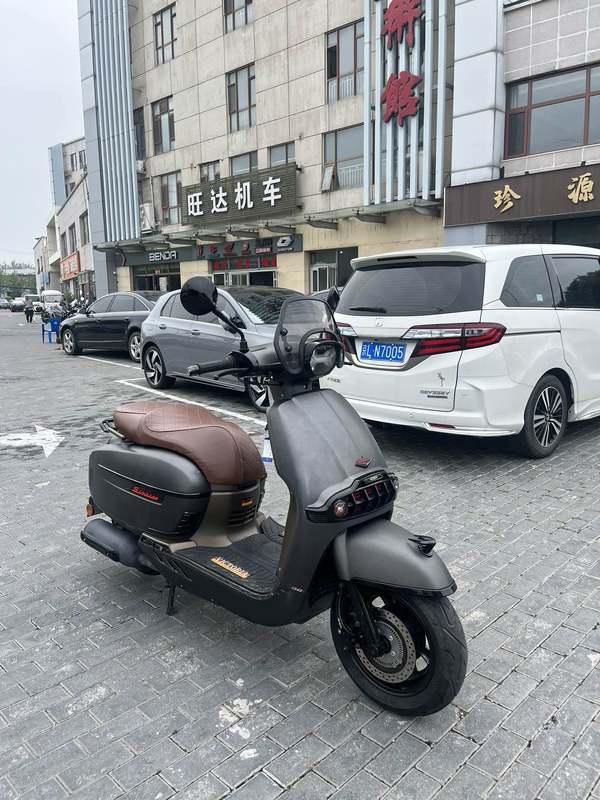 二手维多利亚Sixties 300i