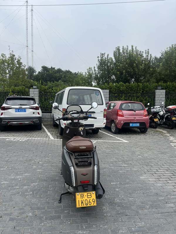 二手维多利亚Sixties 300i