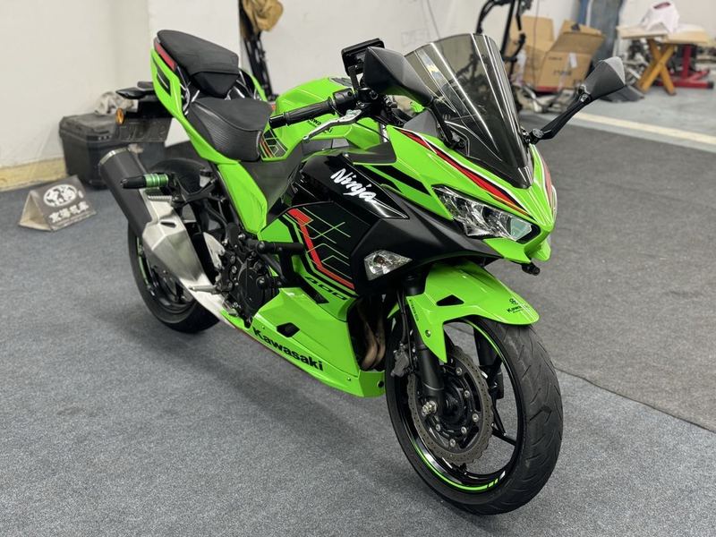 二手川崎Ninja 400