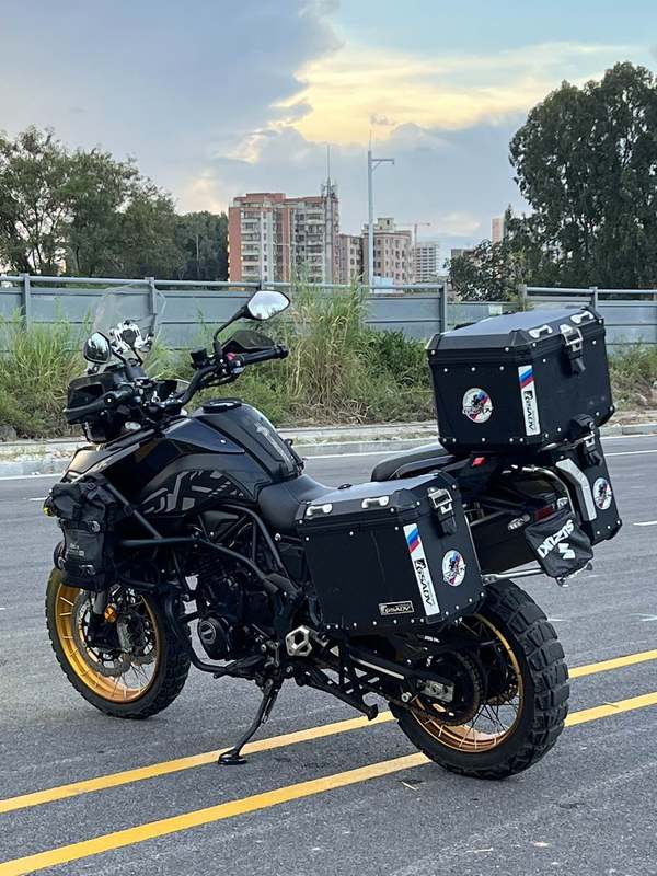 二手贝纳利TRK702