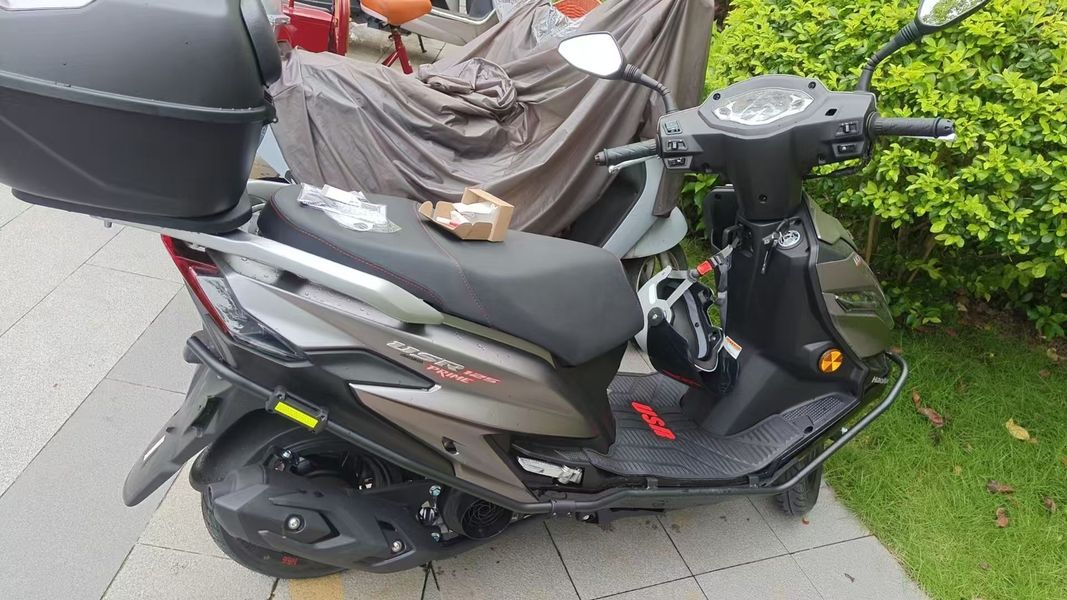 二手豪爵USR125 