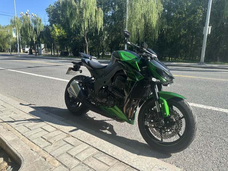二手川崎Z 1000