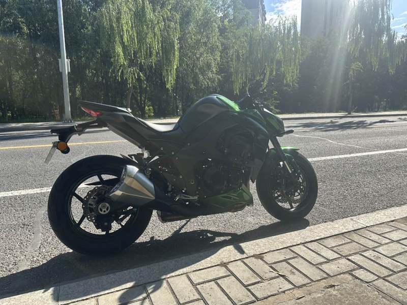 二手川崎Z 1000