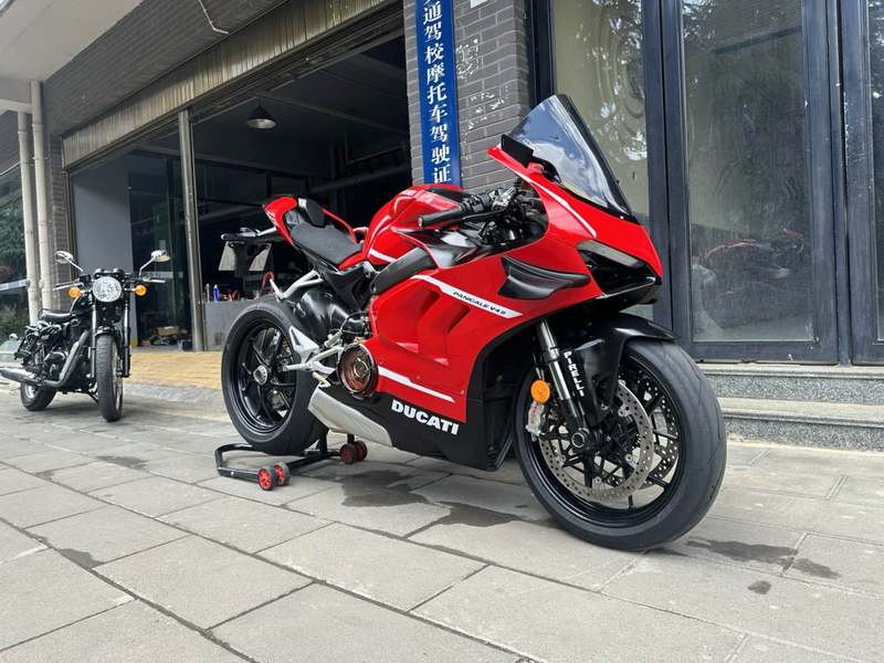 二手杜卡迪Panigale V4