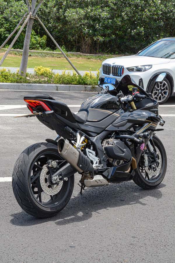 二手QJMOTOR赛800
