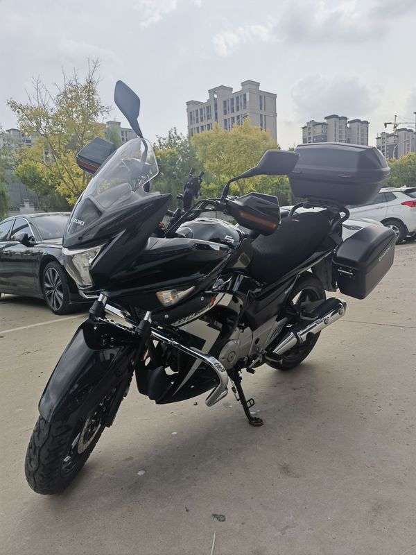 二手铃木GW 250F Inazuma 