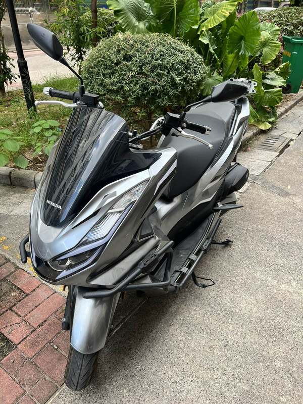 二手五羊本田PCX