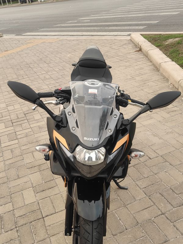 二手豪爵铃木GSX250R