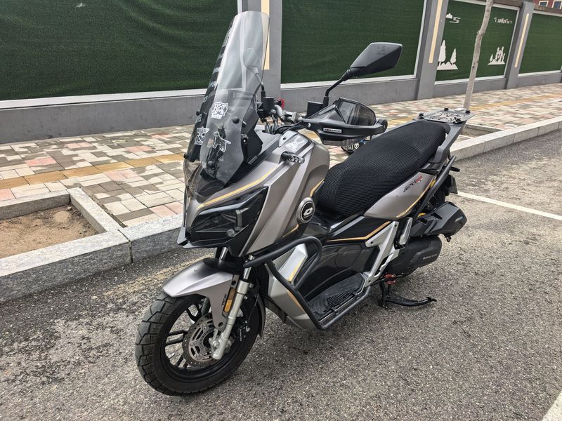 二手QJMOTOR鸿250ADV