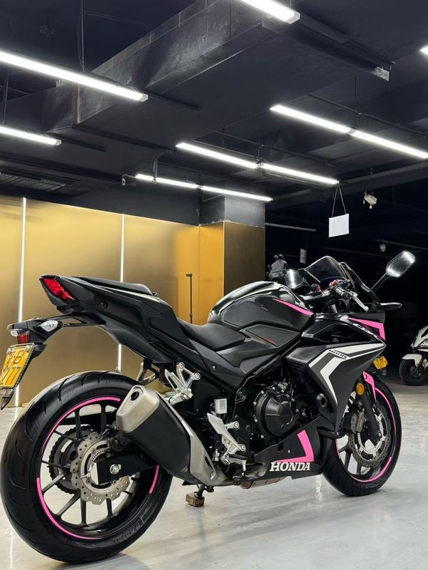 二手本田CBR400R