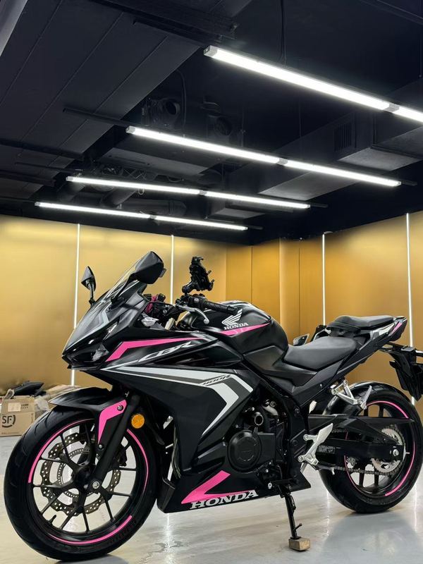 二手本田CBR400R