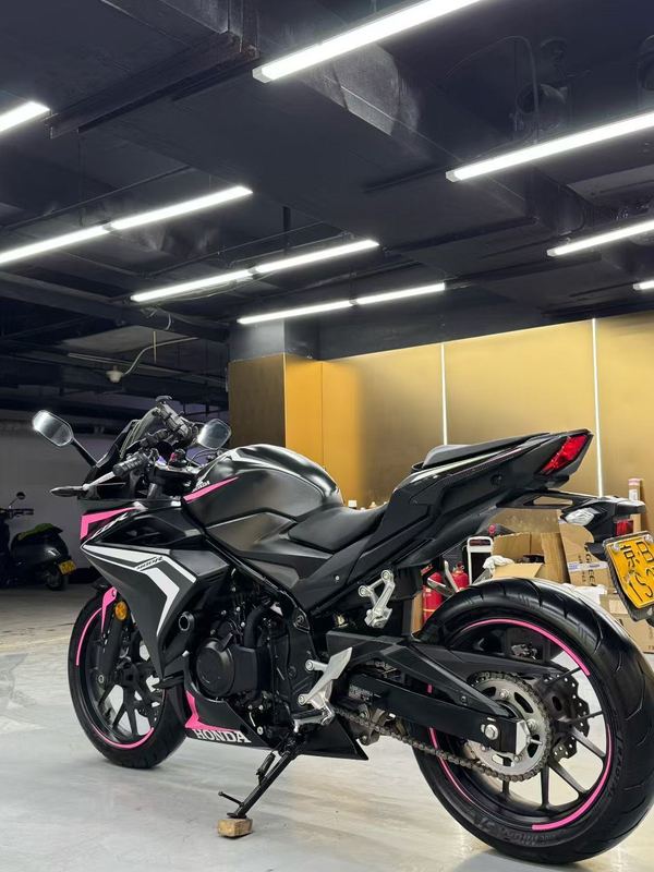 二手本田CBR400R