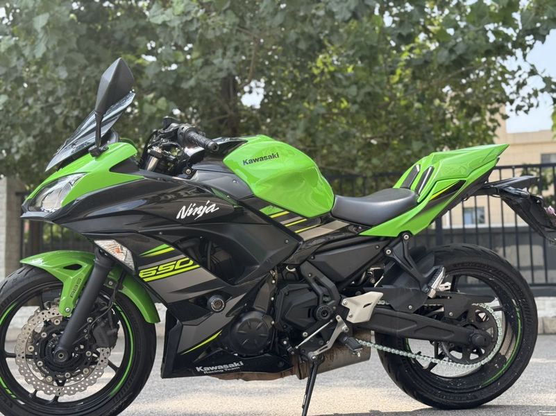 二手川崎Ninja 650 