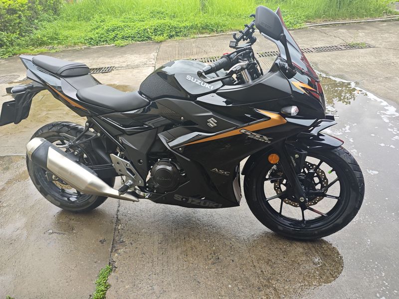 二手豪爵铃木GSX250R