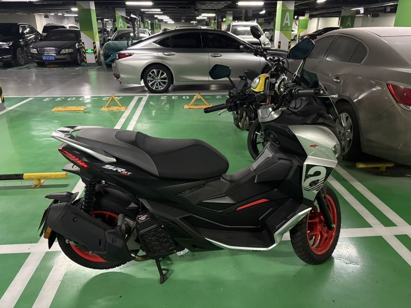二手阿普利亚SR GT 200