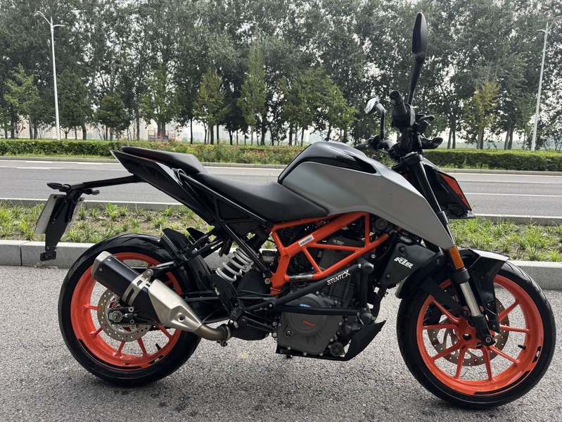 二手KTMR2R390 Duke