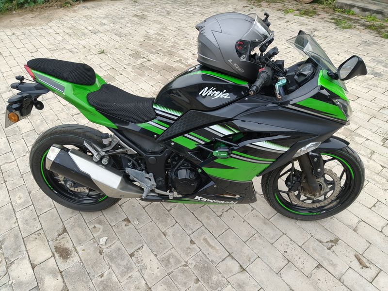 二手川崎Ninja 250