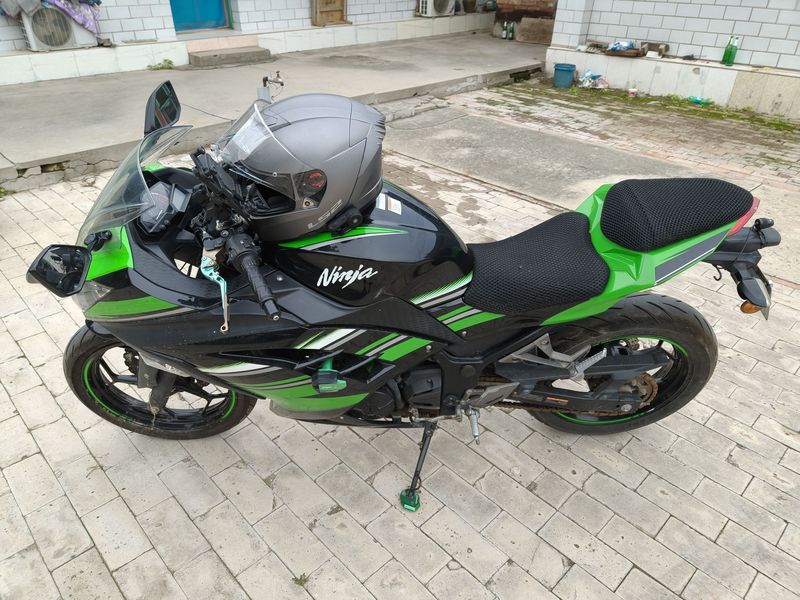 二手川崎Ninja 250