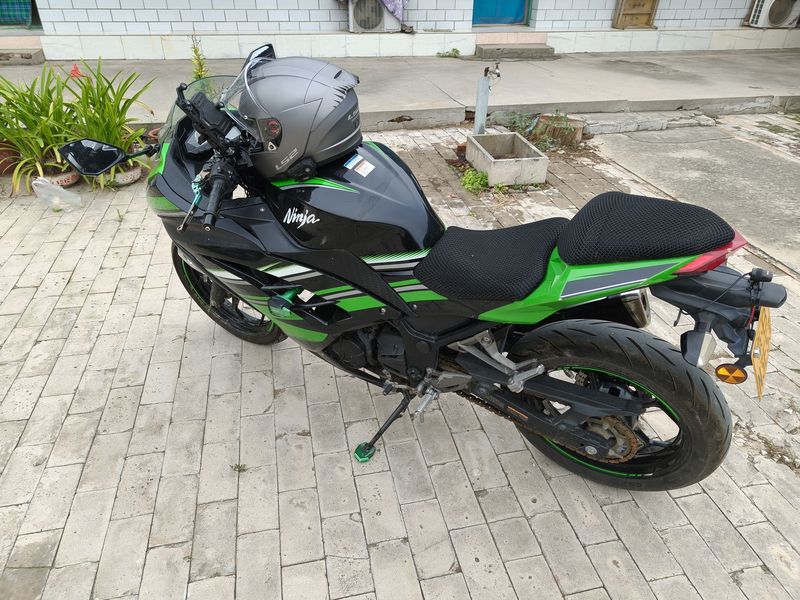 二手川崎Ninja 250