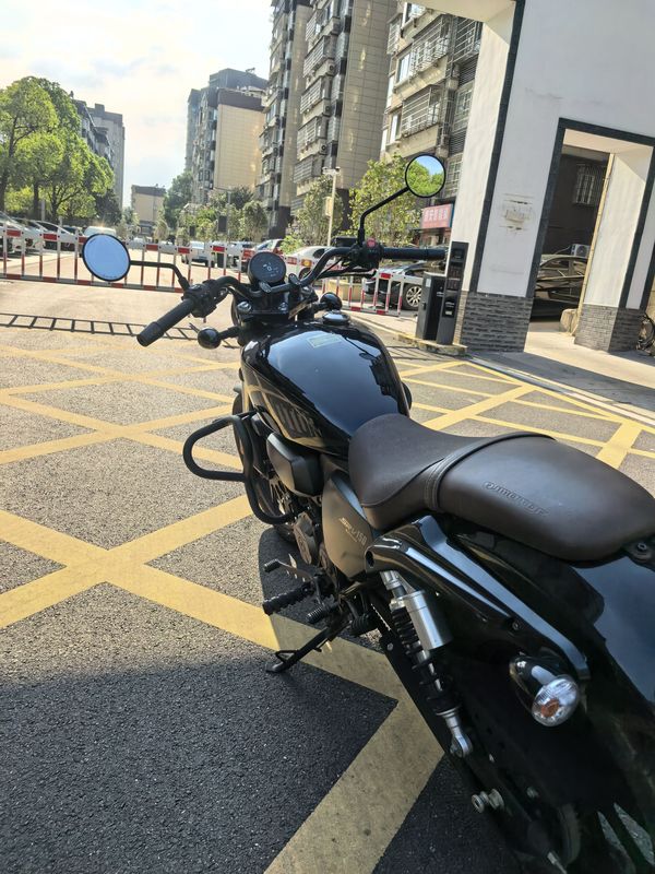 二手QJMOTOR闪150