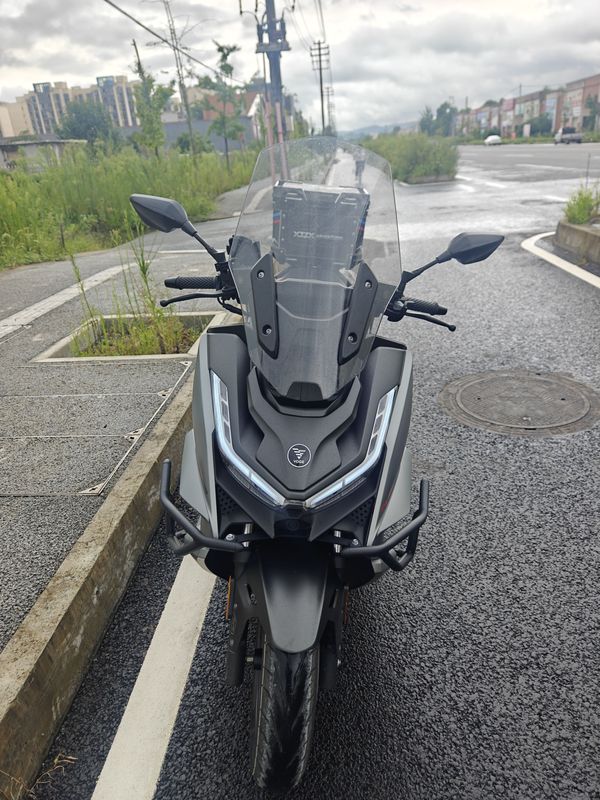 二手无极SR250GT