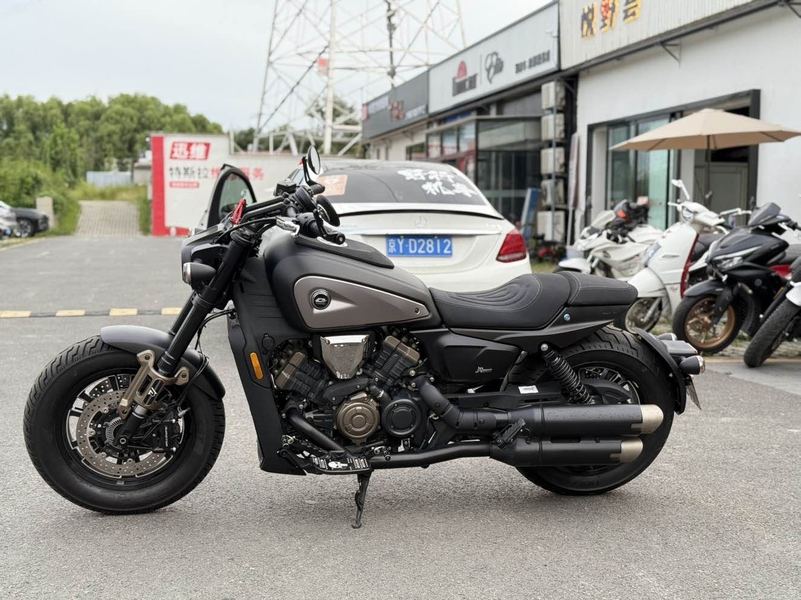 二手QJMOTOR闪600