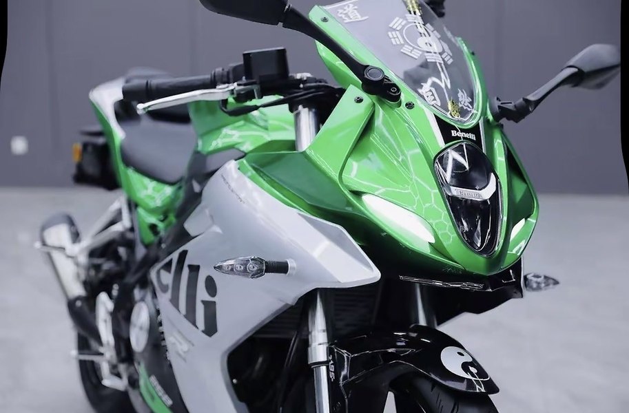 二手贝纳利龙卷风 Tornado 252R