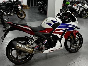 二手本田CBR300R